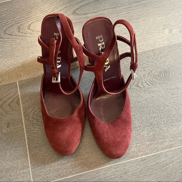 Prada Burgundy suede pumps (Sz 36) - Picture 1 of 15